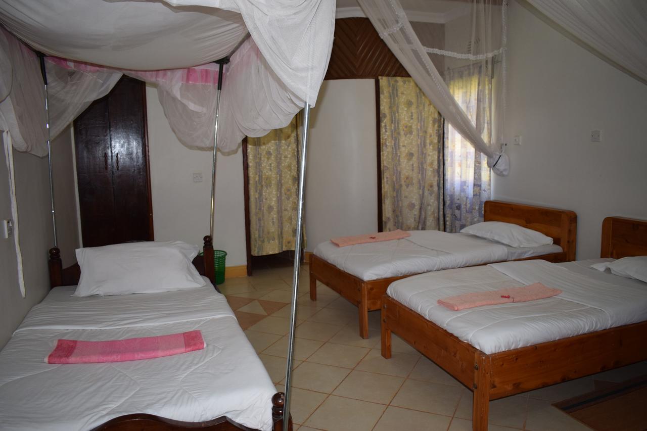 Ngorongoro Lodge 카라투 외부 사진