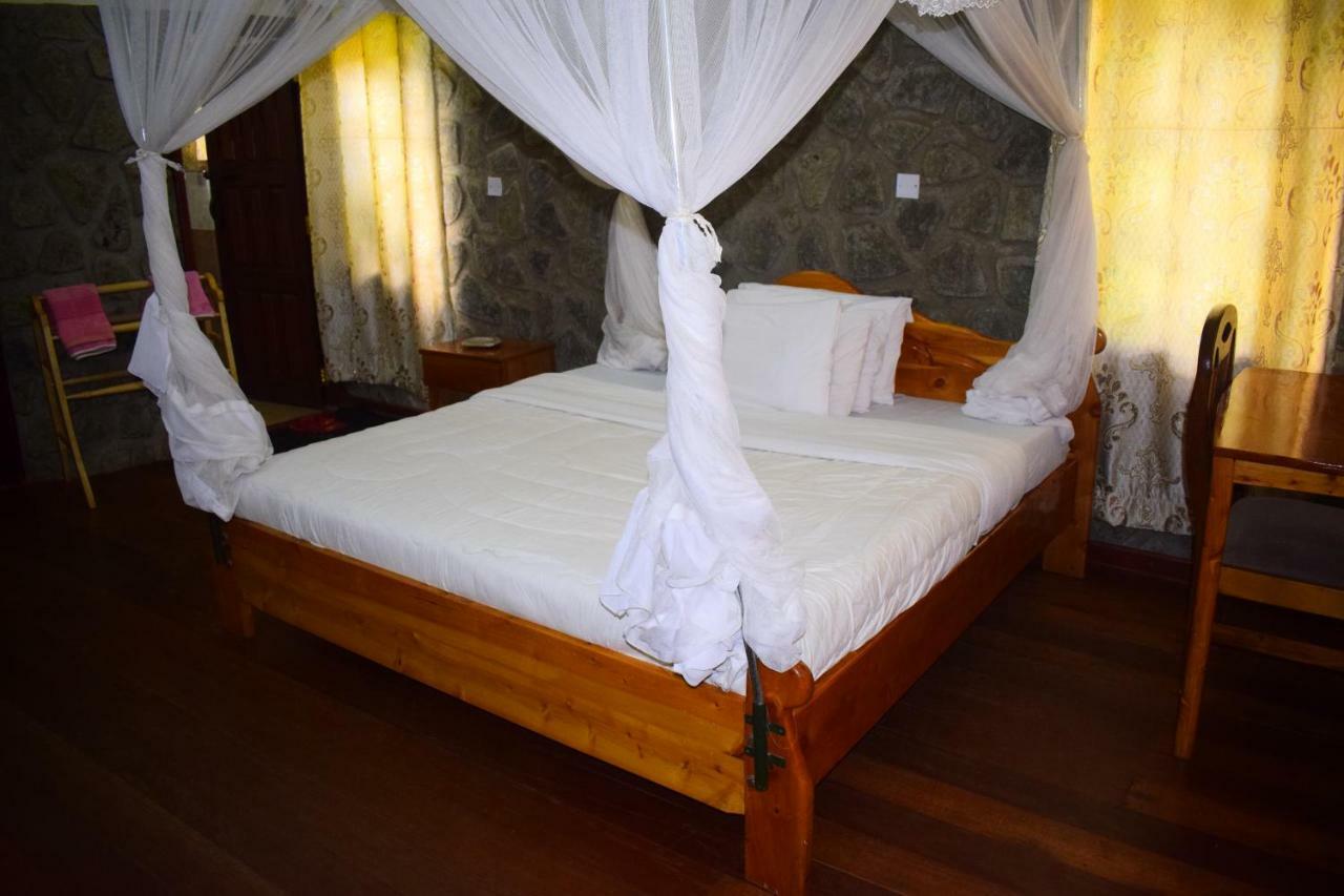 Ngorongoro Lodge 카라투 외부 사진